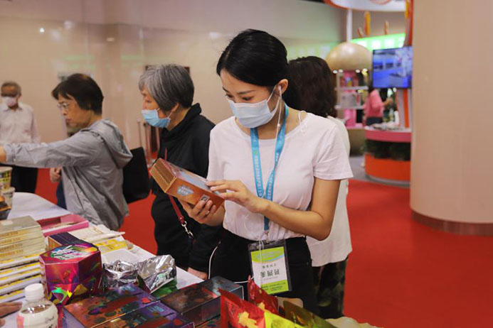 立足過去、放眼未來，白象食品二十三歲生日快樂